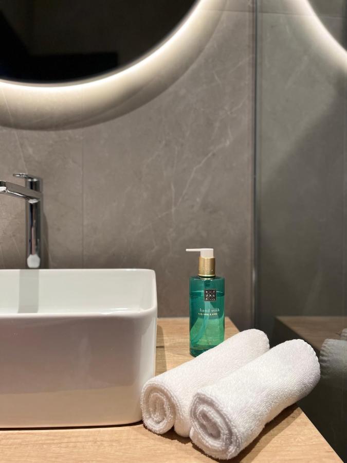 Boutique Rooms 76 Имотски Екстериор снимка